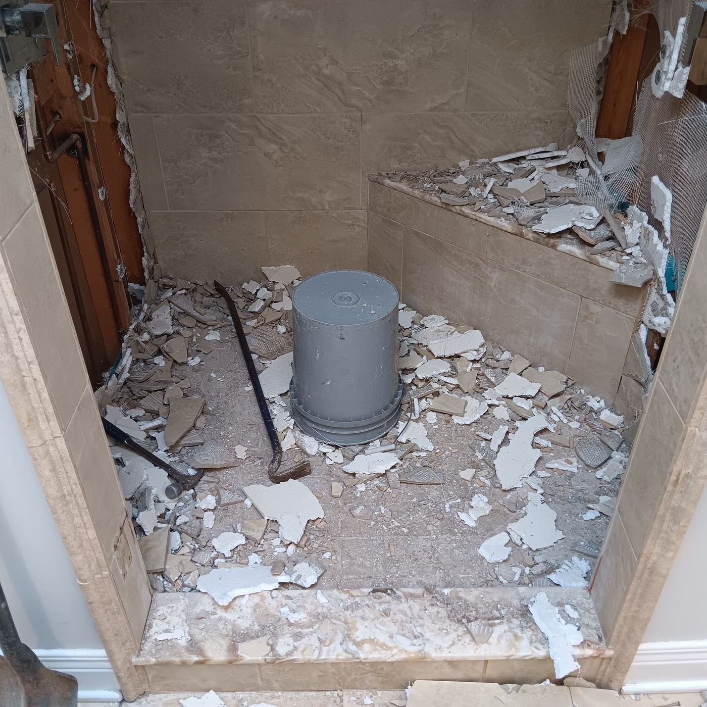 Shower tear-out