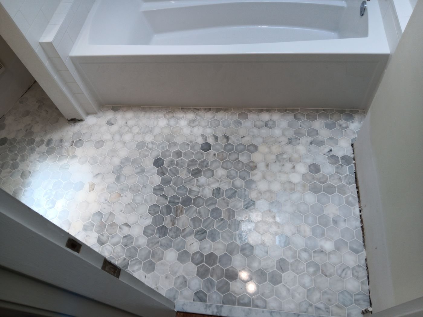 Marble hex bath floor